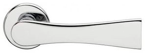 Дверная ручка DND Nice, на круглой розетке, хром