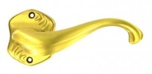 Дверная ручка DND Latina, на розетке, латунь матовая