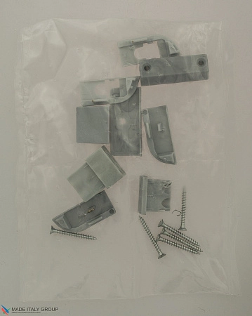 Автоматический порог накладной для межкомнатных дверей Comaglio 1450 / 700-500 мм, регулировка 1 уровень, серебристый