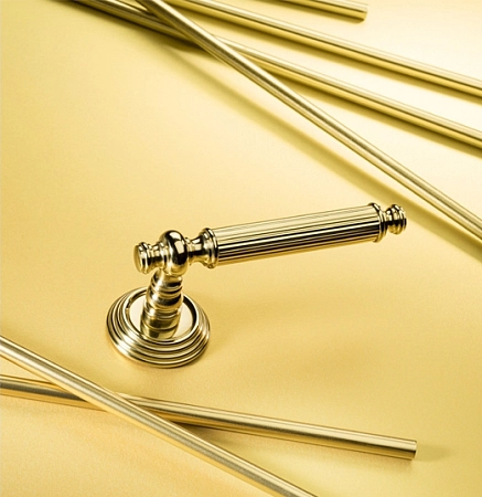 Дверная ручка на розетке Melodia 353P Regina Полированная латунь