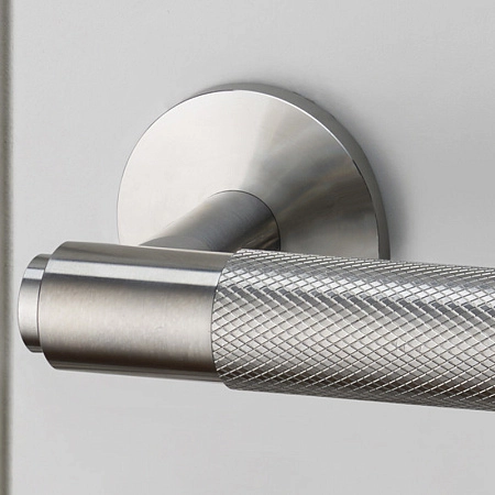 Дверные ручки Buster + Punch Cross Steel сталь