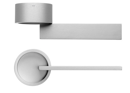 Дверная ручка DND Timeless, на тонкой круглой розетке, хром матовый