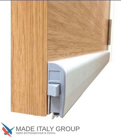 Автоматический порог накладной для межкомнатных дверей Comaglio 1450 / 700-500 мм, регулировка 1 уровень, коричневый