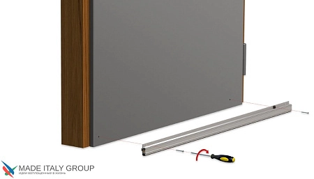 Автоматический порог накладной для межкомнатных дверей Comaglio 1450 / 900-700 мм, регулировка 1 уровень, темно-коричневый