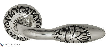 Дверные ручки Venezia CASANOVA D4 натуральное серебро + черный